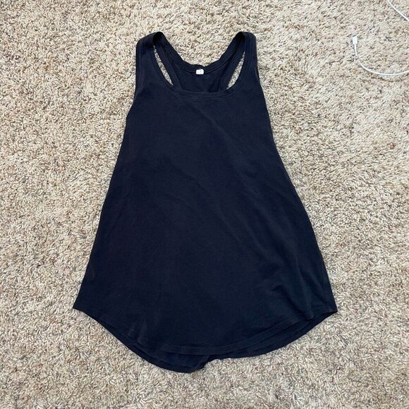 Lululemon Size 6? Love Tank Pleated Black Racerback - Picture 1 of 7